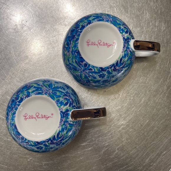 EUC Lily Pulitzer Mugs, set of 2 - Picture 6 of 8